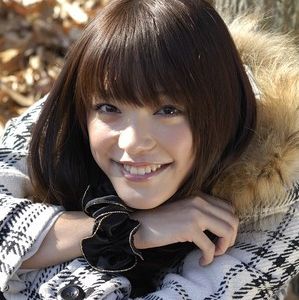 仲嶺亜也菜